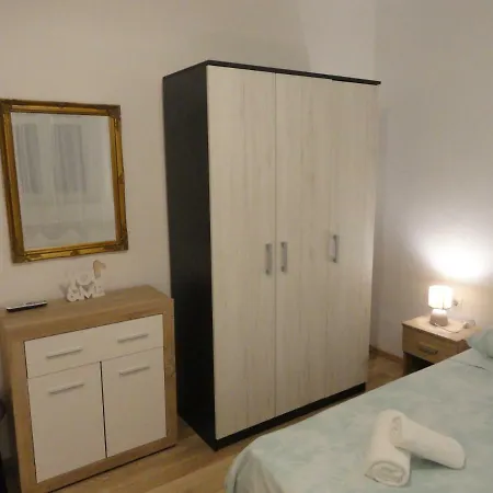 בית הארחה House Marija נין